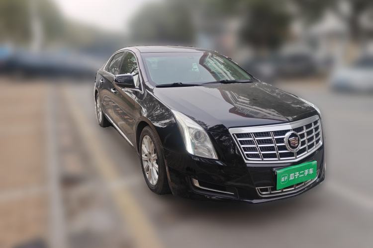 Used Cadillac XTS 2015 28T Comfort Model Front Right 45 Deg