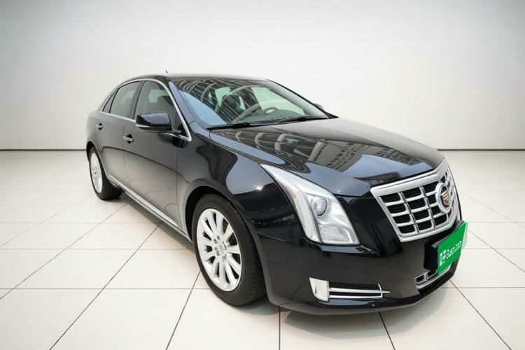 Used Cadillac XTS 2015 28T Luxury Model Front Right 45 Deg