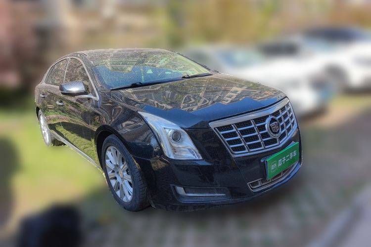 Used Cadillac XTS 2015 28T Comfort Model Front Right 45 Deg