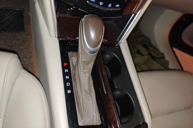 Used Cadillac XTS 2015 28T Elite Model Gear Lever