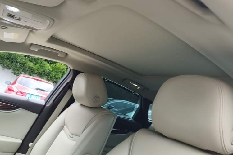 Used Cadillac XTS 2015 28T Luxury Model Headliner