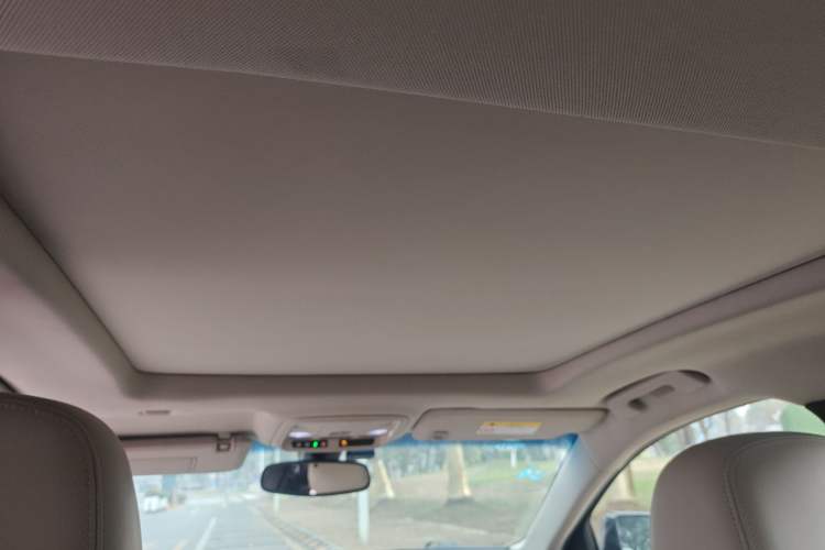 Used Cadillac XTS 2015 28T Comfort Model Headliner