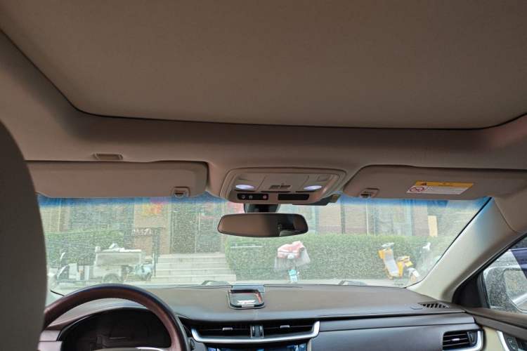 Used Cadillac XTS 2015 28T Comfort Model Headliner