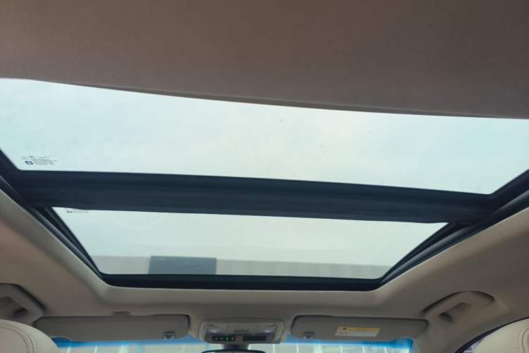 Used Cadillac XTS 2015 28T Comfort Model Headliner