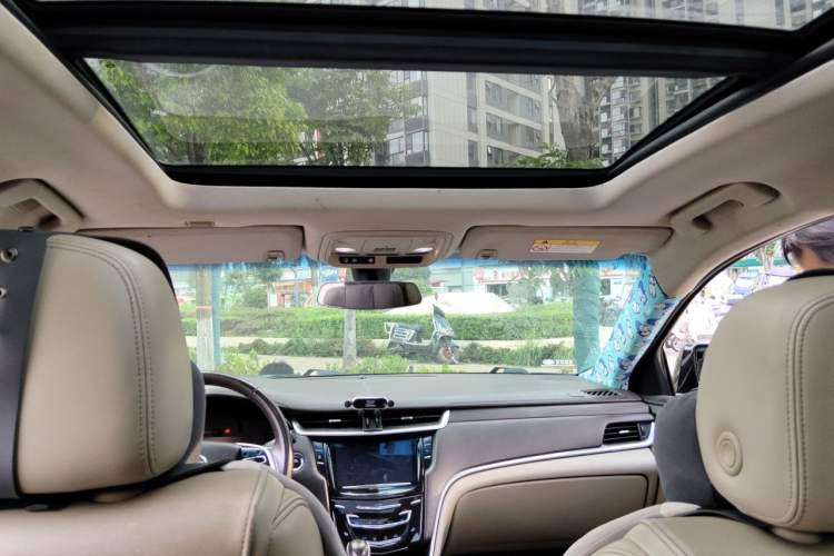 Used Cadillac XTS 2015 28T Comfort Model Headliner