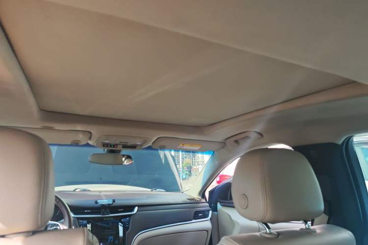 Used Cadillac XTS 2015 28T Comfort Model Headliner