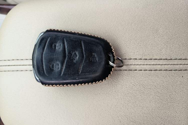 Used Cadillac XTS 2015 28T Comfort Model Interior 1