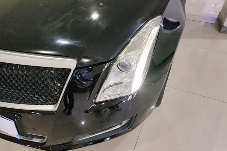 Used Cadillac XTS 2015 28T Comfort Model Left Front Headlight