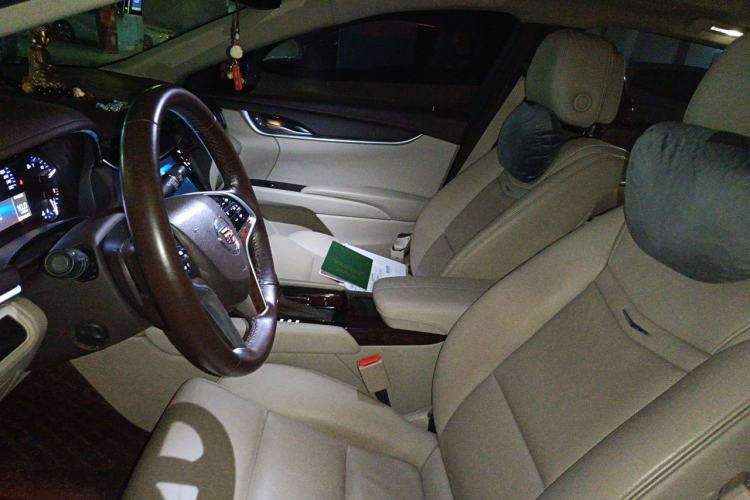 Used Cadillac XTS 2015 28T Comfort Model Left Front Seat