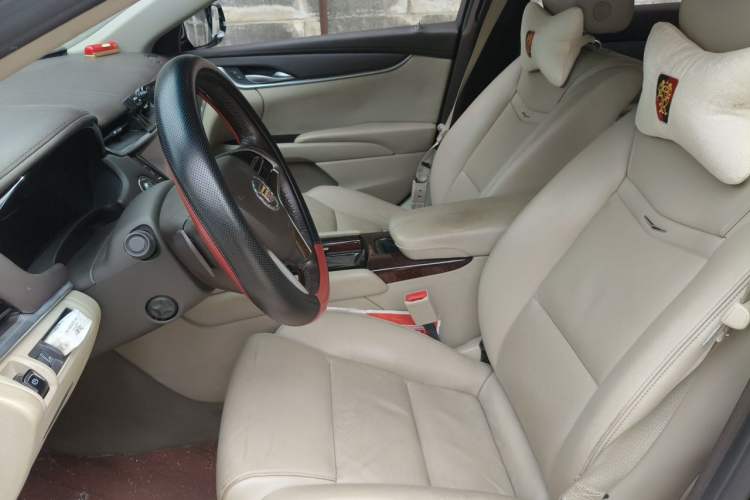 Used Cadillac XTS 2015 28T Comfort Model Left Front Seat