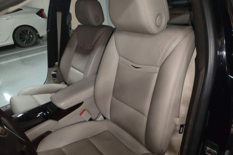 Used Cadillac XTS 2015 28T Comfort Model Left Front Seat