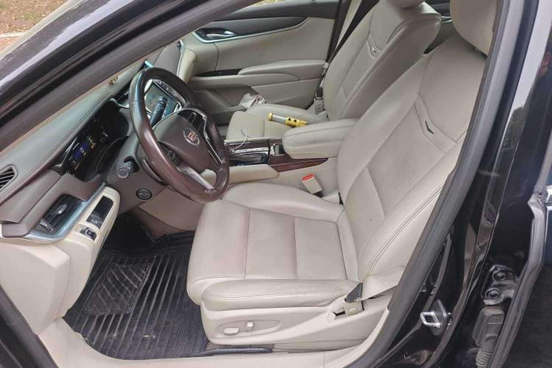 Used Cadillac XTS 2015 28T Comfort Model Left Front Seat