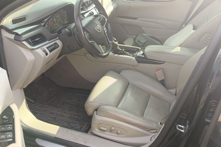 Used Cadillac XTS 2015 28T Platinum Edition Left Front Seat
