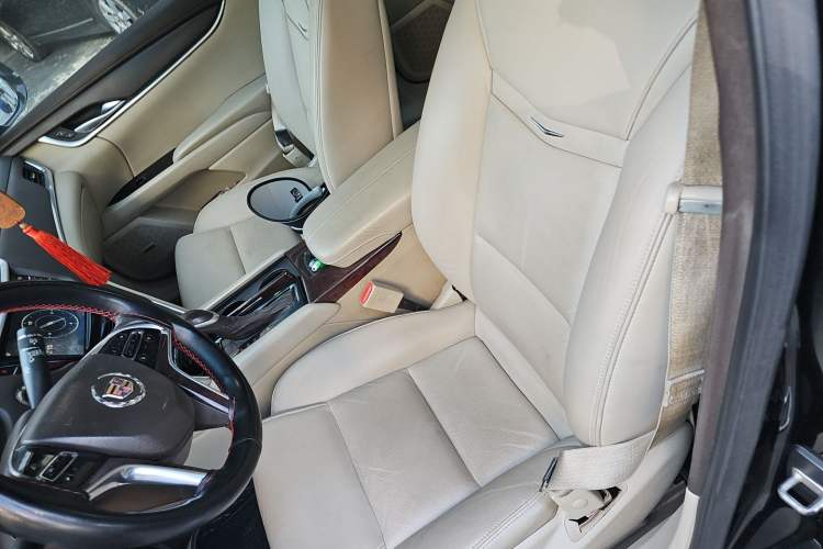 Used Cadillac XTS 2015 28T Comfort Model Left Front Seat
