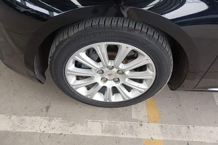 Used Cadillac XTS 2015 28T Comfort Model Left Front Wheel Hub