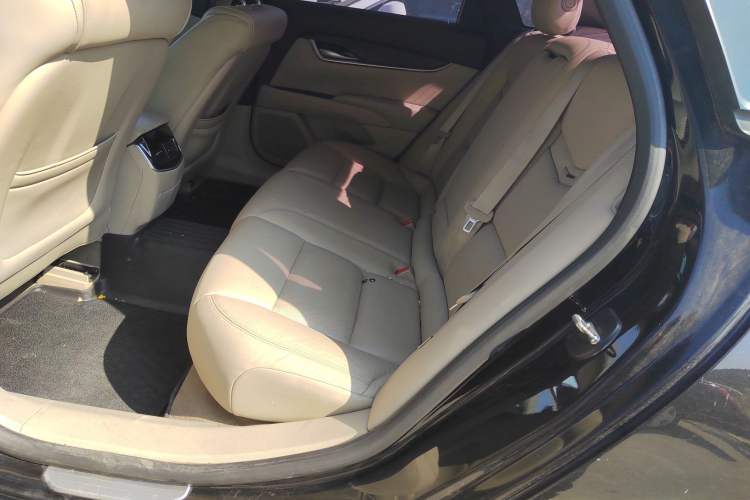Used Cadillac XTS 2015 28T Comfort Model Left Rear Seat