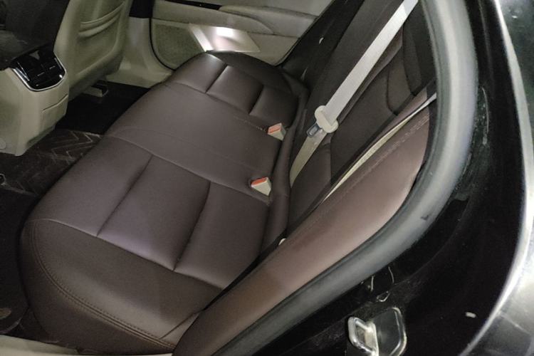 Used Cadillac XTS 2015 28T Comfort Model Left Rear Seat