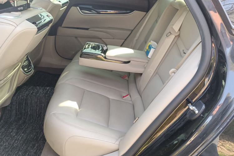 Used Cadillac XTS 2015 28T Platinum Edition Left Rear Seat