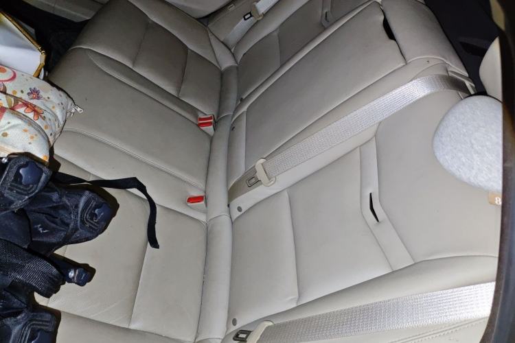 Used Cadillac XTS 2015 28T Comfort Model Left Rear Seat