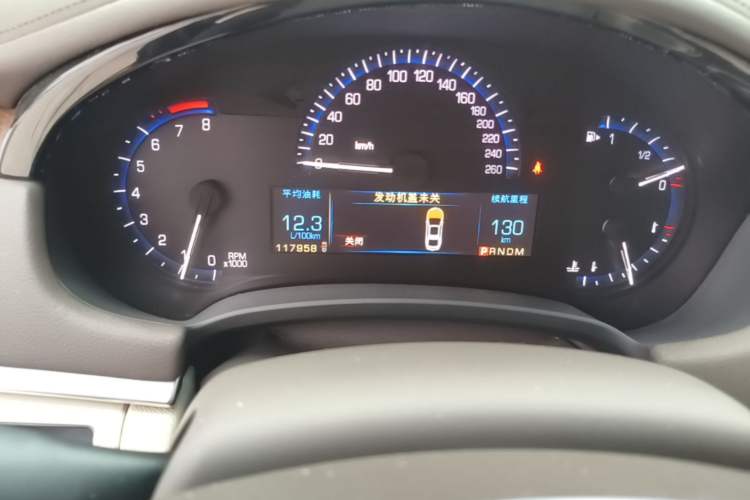 Used Cadillac XTS 2015 28T Luxury Model Odometer Close Up