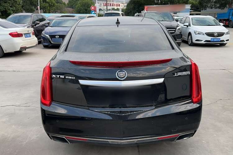 Used Cadillac XTS 2015 28T Comfort Model Rear