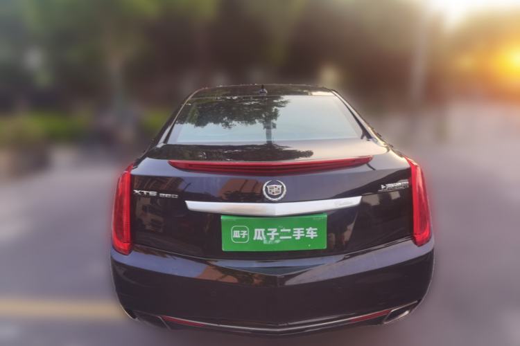 Used Cadillac XTS 2015 28T Comfort Model Rear