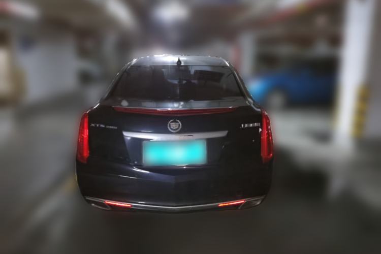 Used Cadillac XTS 2015 28T Comfort Model Rear