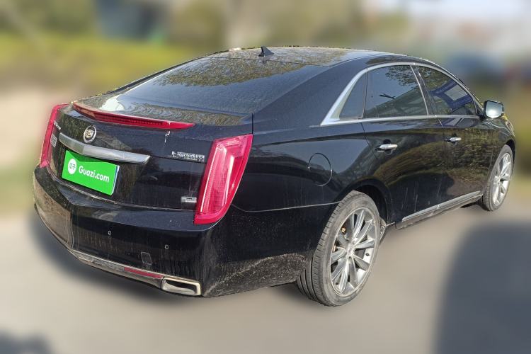 Used Cadillac XTS 2015 28T Platinum Edition Rear Right 45 Deg