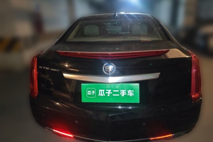 Used Cadillac XTS 2015 28T Comfort Model Rear