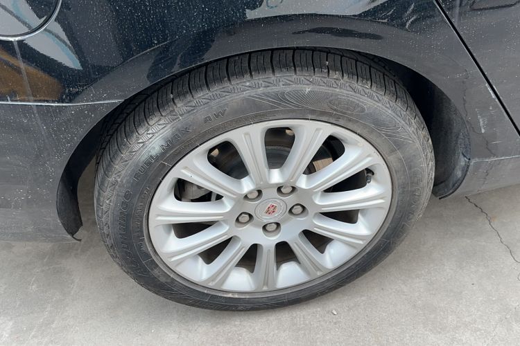 Used Cadillac XTS 2015 28T Comfort Model Right Rear Wheel Hub