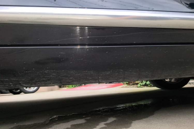 Used Cadillac XTS 2015 28T Comfort Model Right Side Sill