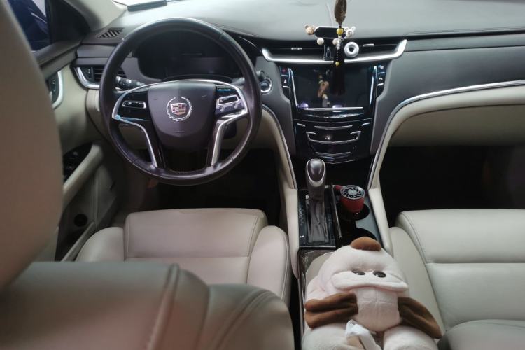 Used Cadillac XTS 2015 28T Comfort Model Steering Wheel
