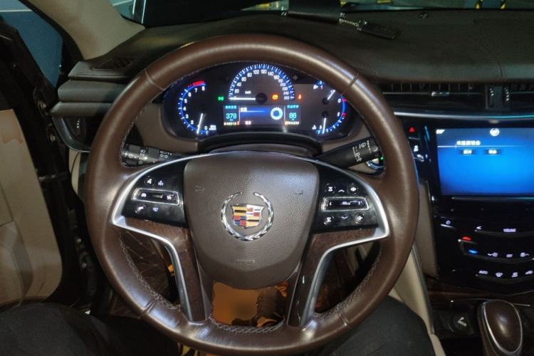Used Cadillac XTS 2015 28T Comfort Model Steering Wheel