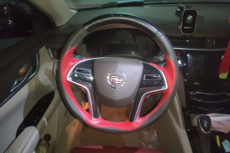 Used Cadillac XTS 2015 28T Comfort Model Steering Wheel