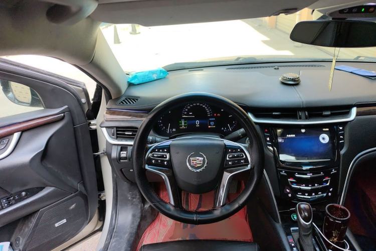 Used Cadillac XTS 2015 28T Luxury Model Steering Wheel