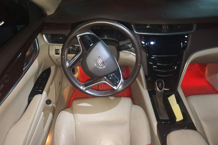 Used Cadillac XTS 2015 28T Elite Model Steering Wheel