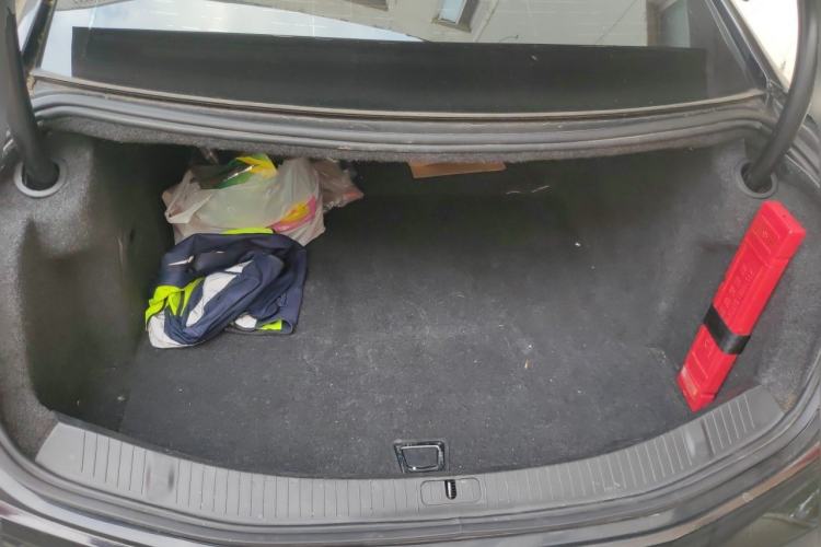 Used Cadillac XTS 2015 28T Comfort Model Trunk