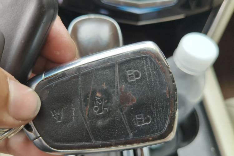 Used Cadillac XTS 2015 28T Comfort Model Vehicle Key