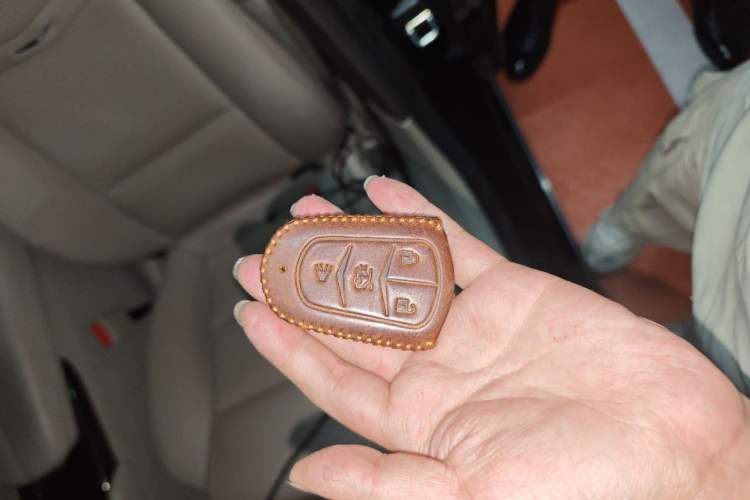 Used Cadillac XTS 2015 28T Elite Model Vehicle Key
