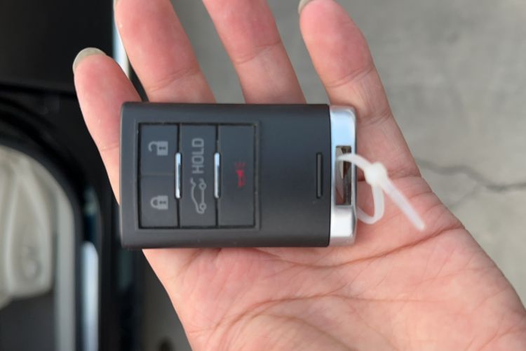 Used Cadillac XTS 2015 28T Comfort Model Vehicle Key