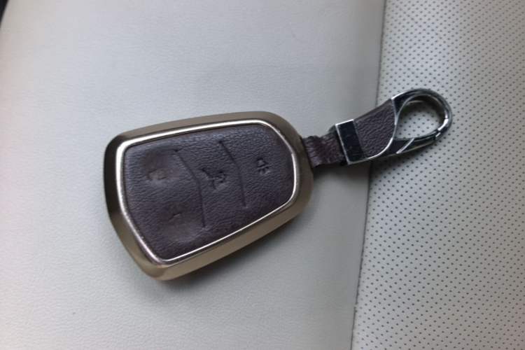 Used Cadillac XTS 2015 28T Comfort Model Vehicle Key