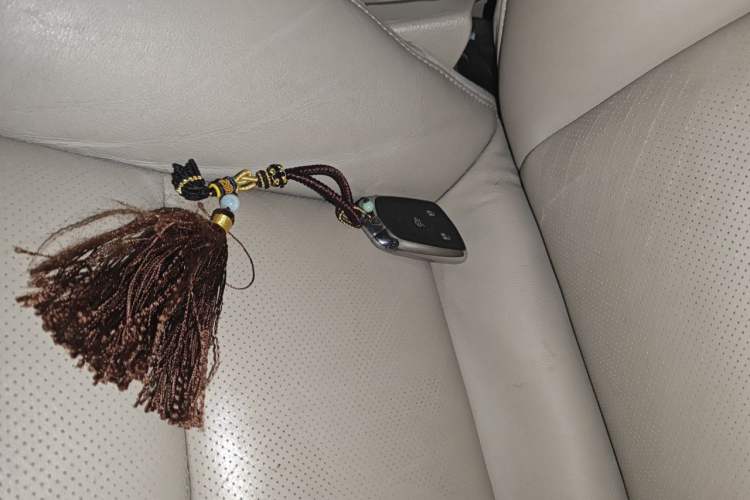 Used Cadillac XTS 2015 28T Elite Model Vehicle Key