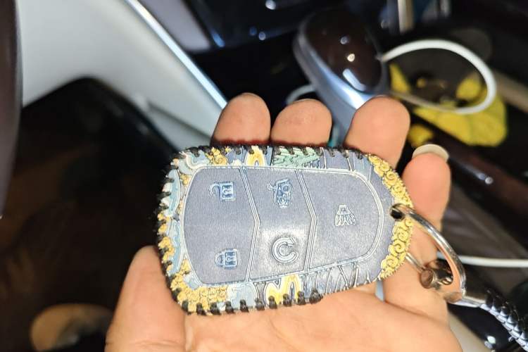 Used Cadillac XTS 2015 28T Elite Model Vehicle Key