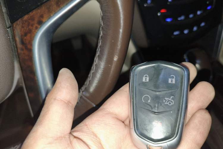 Used Cadillac XTS 2015 28T Comfort Model Vehicle Key
