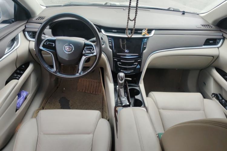Used Cadillac XTS 2015 28T Comfort Model Center Console