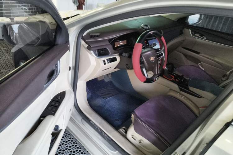 Used Cadillac XTS 2015 28T Comfort Model Driver Seat