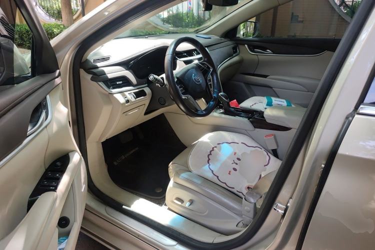 Used Cadillac XTS 2015 28T Comfort Model Driver Seat