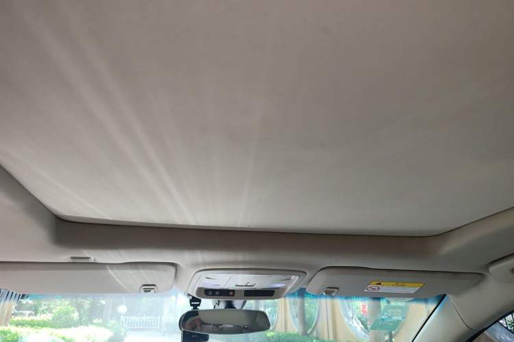 Used Cadillac XTS 2015 28T Comfort Model Headliner
