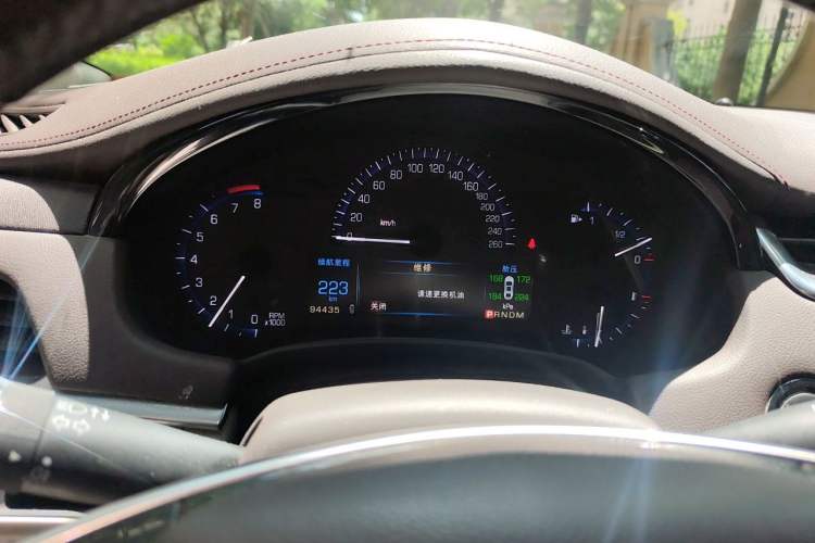Used Cadillac XTS 2015 28T Comfort Model Instrument Cluster