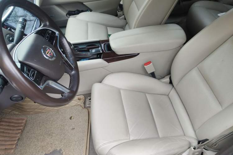 Used Cadillac XTS 2015 28T Comfort Model Left Front Seat